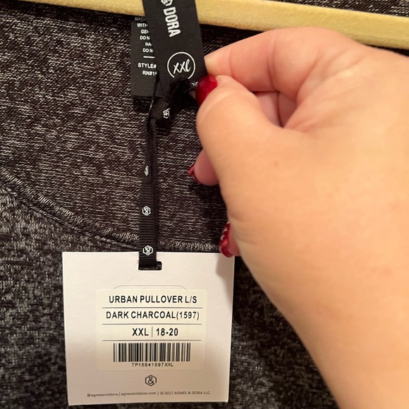 Agnes and Dora long sleeve shirt - Picture 2 of 2